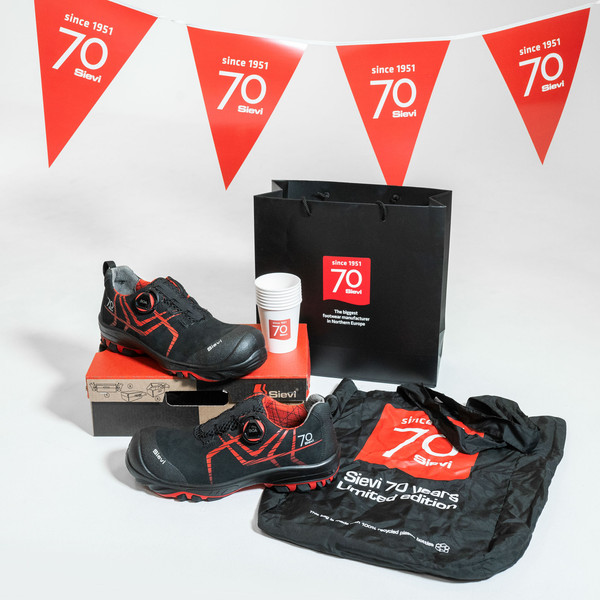 Sievi Merch 06 2048px